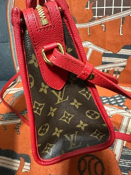 LOUIS VUITTON ❤️🌟SP2187 POPINCOURT PM MONOGRAM W/ RED TRIM BAG⭐️ - Picture 6 of 15